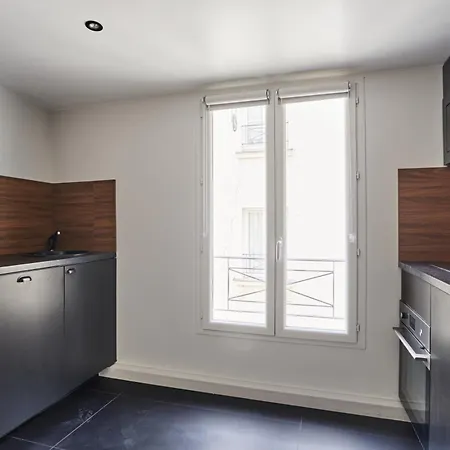 Du Faubourg Apartman Párizs